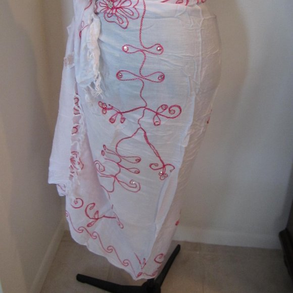 Wayan Natural Wear Sarong Scarf Wrap - Picture 3 of 4